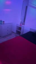 EXCELENTE PLAZA PARA  CHICAS Y CHICAS TRANS