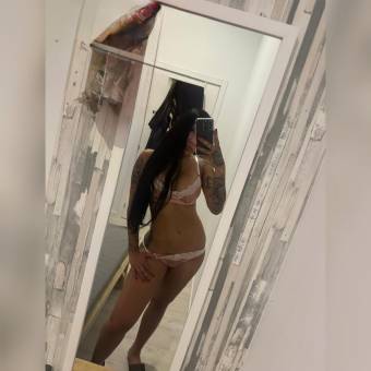 LOVE PERVERT I WANT YOU TO BITE MY PUSSY