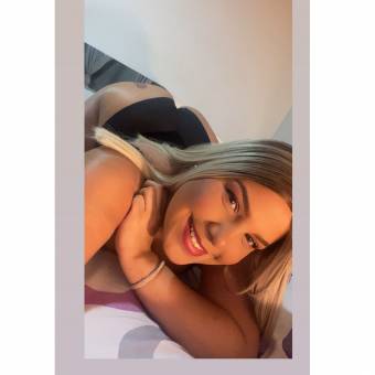 LATINA CON GANAS DE BUEN SEXO