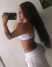 Quieres follar con una nenita latina como yo?