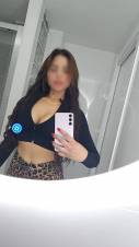 Mis Amores soy una venezolana con unas buenas curvas, morena sexy y muy sensual, ven a mi piso privado no te arrepentiras mi nombre es camila y ser tu