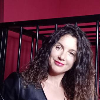 Mistress Gina sesiones virtuales FemDom