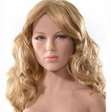 MUÑECA  REAL FANTASIA CARMEN. Su bronceado y perfecto cuerpo la convierte en la muñeca Ultimate Fantasy Dolls de Pipedream es movible de la cabeza