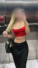 Soy una DAMITA preciosa, tengo vientre PLANO y curvas