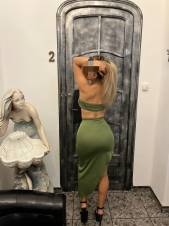 Carolina niñata súper cachonda