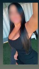 Soy una mujer atractiva y completa para complacerlos