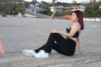 SOY UNA HERMOSA JOVEN COLOMBIANA