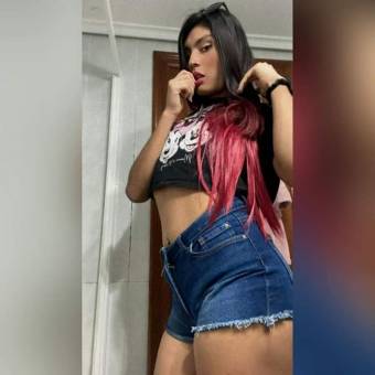 SOY UNA TRANS VERSATIL