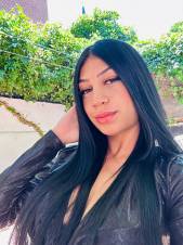 Soy Nerea una joven que quiere brindarte todo lo mejor