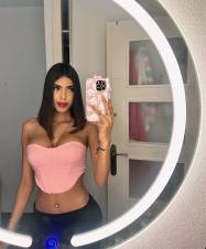 PRECIOSA MORENA DELGADA