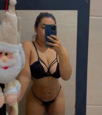 HERMOSA RUBIA CON GANAS DE FOLLAR