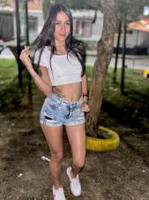 DESEAS PASAR UNA BUENA NOCHE ,CHICA LATINA LAS 24H