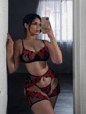 DESEAS PODER ORDEÑAR LAS TETAS DE MIS PRIMA