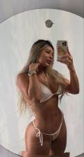 QUIERO COMERME TU POLLA Y LAMER TUS HUEVOS