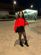 HOLA MIS AMORES SOY SALOME UNA JOVENCITA MUY SEXI QUE ESTA DISPUESTA A SER TU DAMA DE COMPAÑÍA PARA PASAR UNOS MOMENTOS JUNTOS DE MUCHA LOCURA Y PLACE