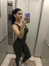 PUTA QUERIENDO UNA DELICIOSA POLLA