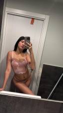 UNA DELICIOSA FLAQUITA, EXQUISITA, DE PIEL SUAVE, CACHONDA