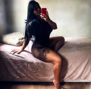 SARA TU RELLENITA MUY SEXY