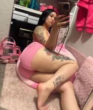 TE APETECE UN COÑITO CALIENTE Y MOJADITO?