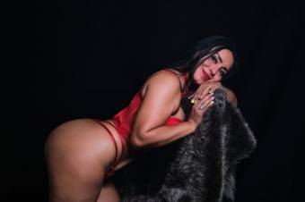 ANGELA, UNA BELLA LATINA EN MARBELLA DISPONIBLE