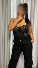 EXCITANTE LATINA DE CURVAS DESPAMPANATES