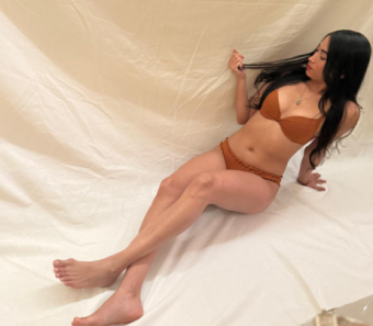 Soy  Carolina una chica guapa