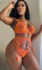 (E) MULATA MUY CALIENTE Y SEXY