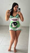 _ _ _ _ HOLA SOY LAURA Y TENGO 25 AÑITOS._ _ _ _