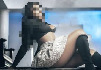 SOY UNA LATINA CACHONDA Y MUY FIESTERA