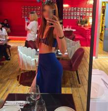 (I) HERMOSA VENEZOLANA DELGADITA CON MUCHO PLACER
